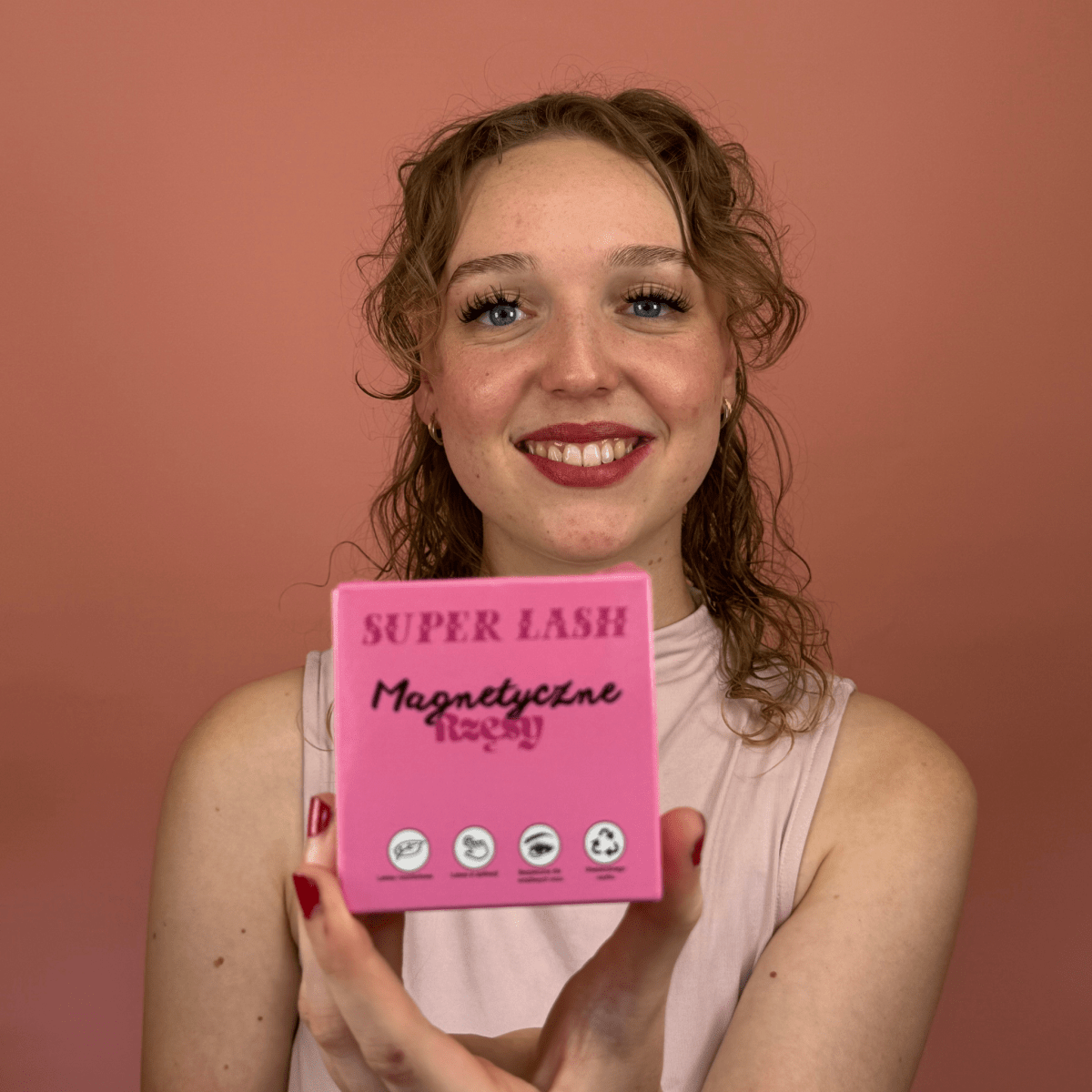 Magnetyczne Rzęsy Superlash™ – LIMITOWANA EDYCJA + Aplikator GRATIS - Superlash™